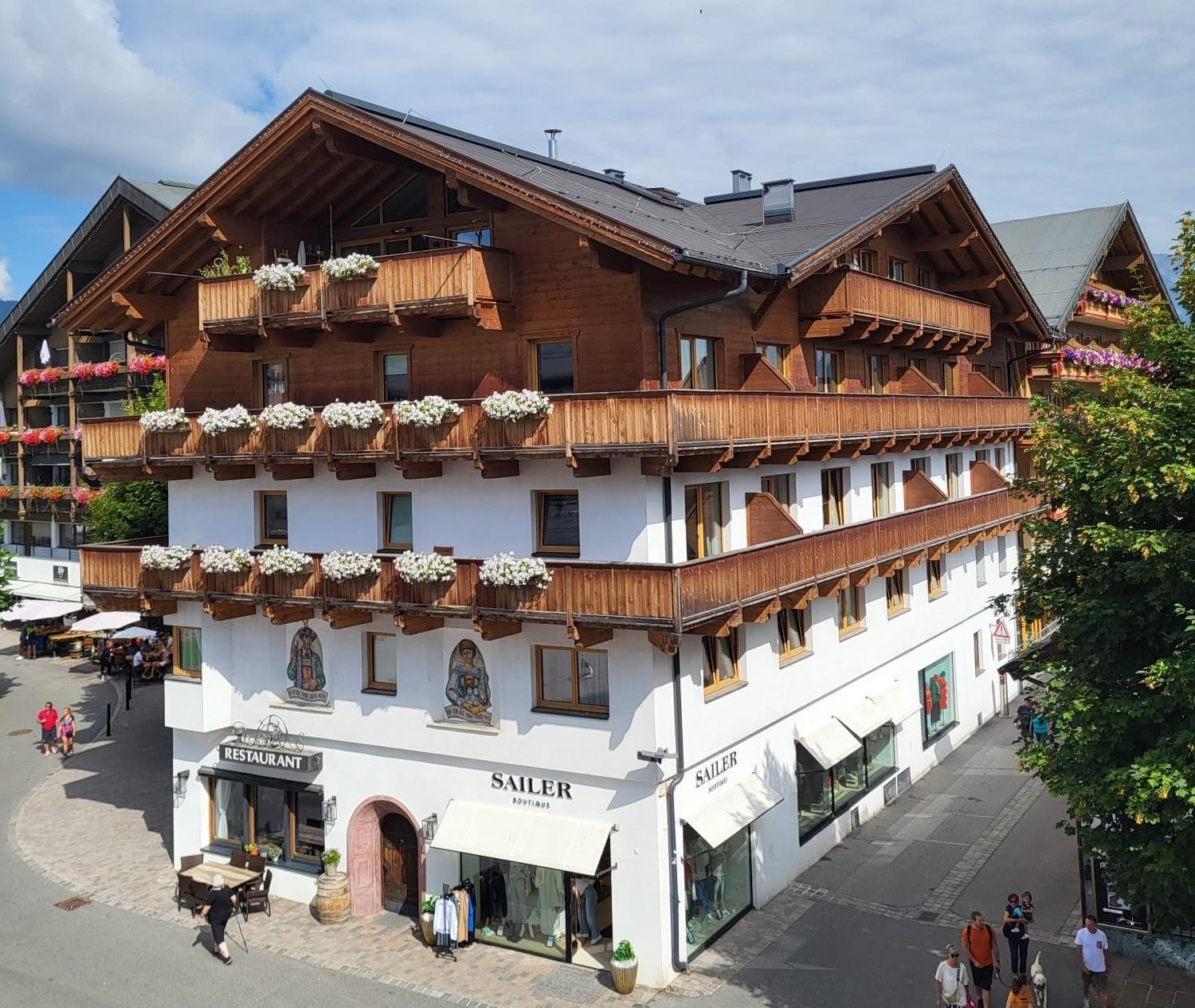 Tiroler Weinstube Seefeld in Tirol